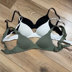 Women's Bra Bundle - 32B